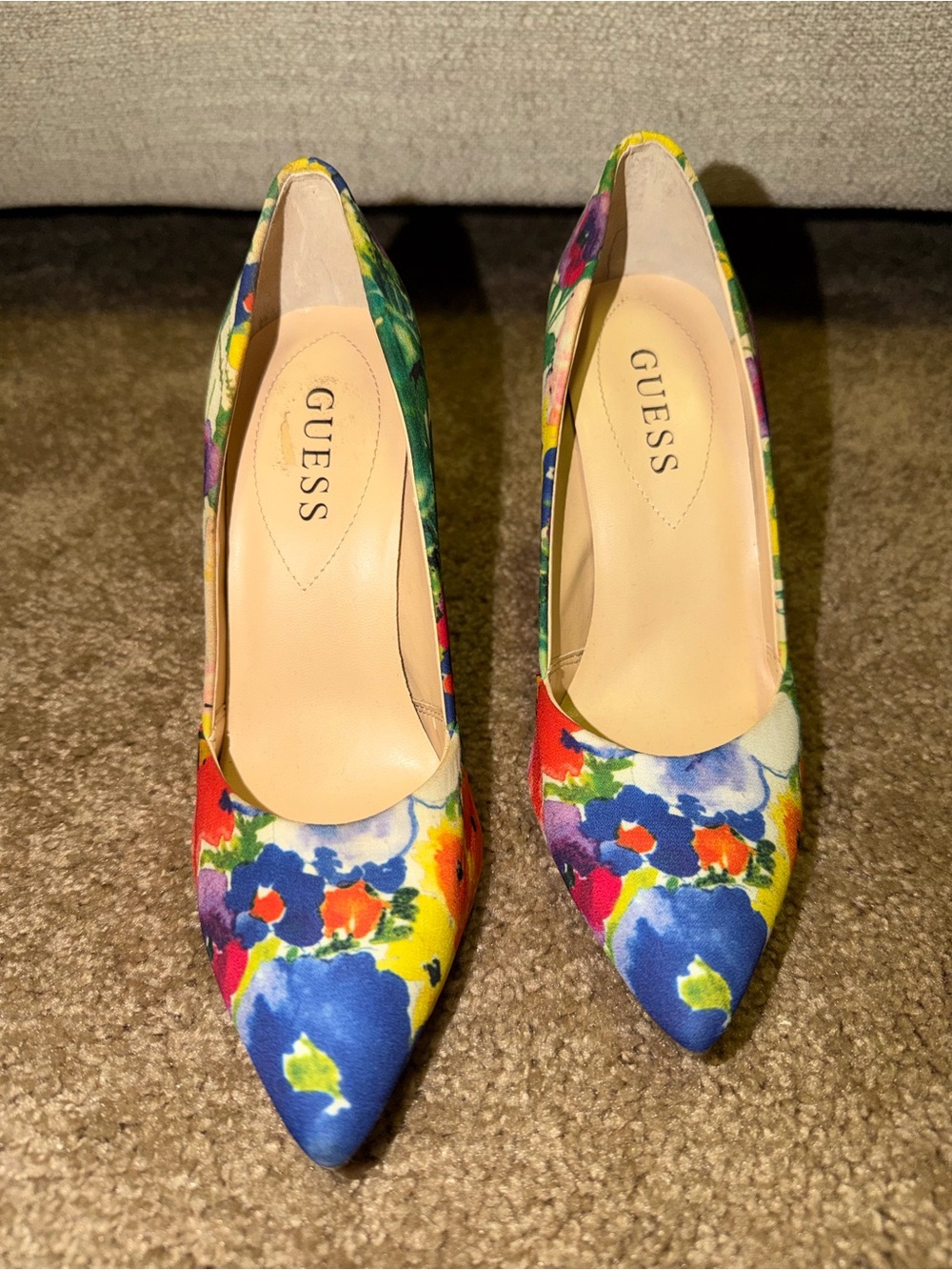 GUESS Women's Floral Pointed-Toe Pumps in Multicolor